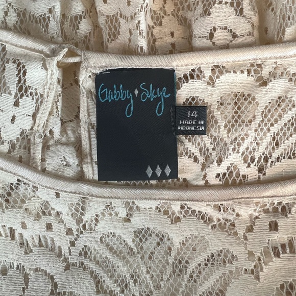 Gabby Skye Cream Lace Overlay Sleeveless Special Occasion Shift Dress Size 14 - Picture 7 of 8